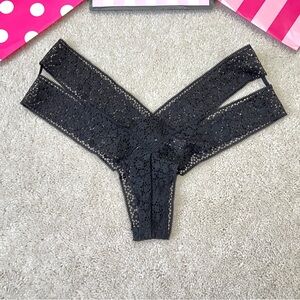 New Victoria's Secret Very Sexy Black Lace Strappy Cut Out Cheeky Panties Medium